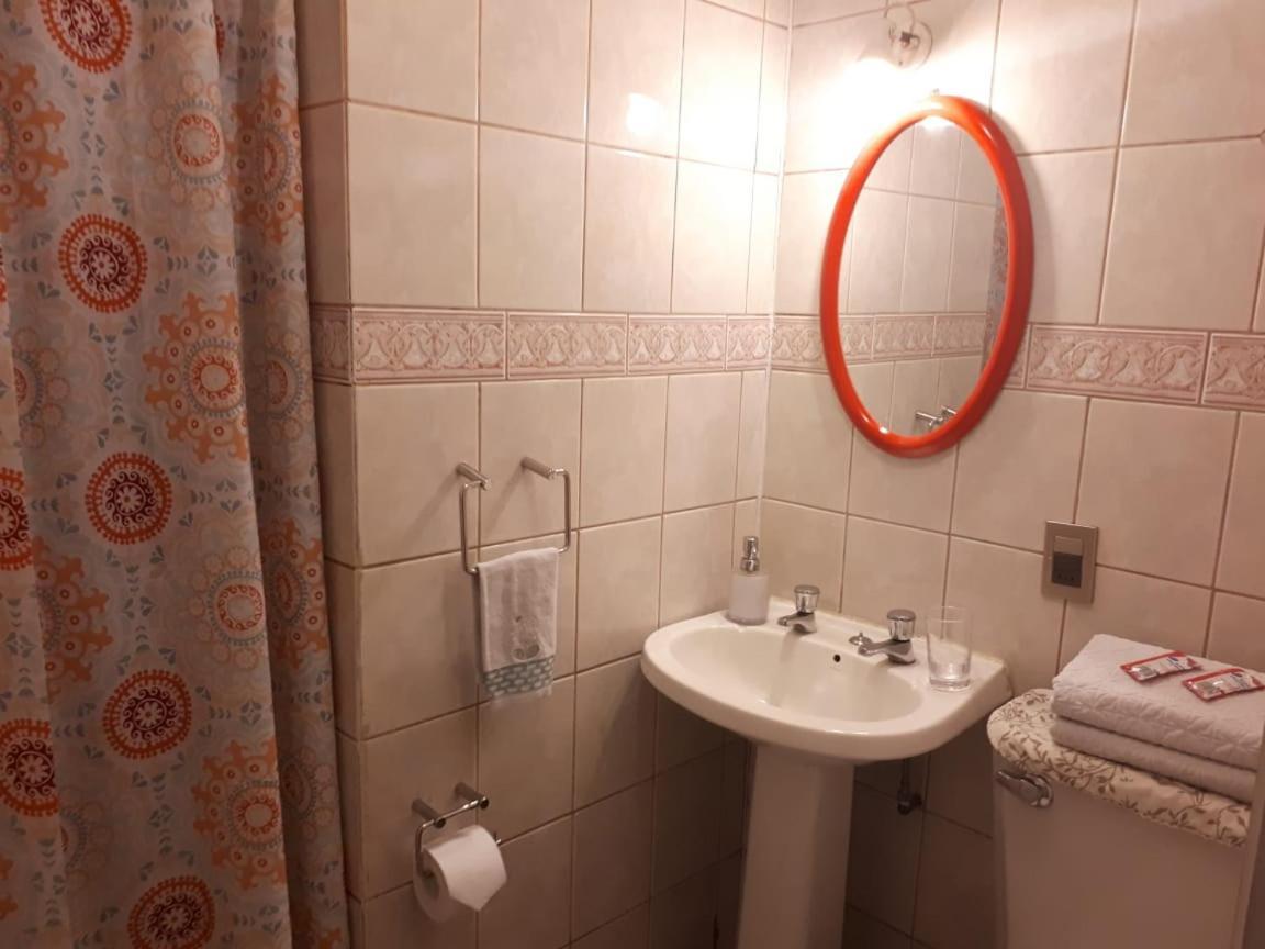Hostal Mackay Temuco Bagian luar foto