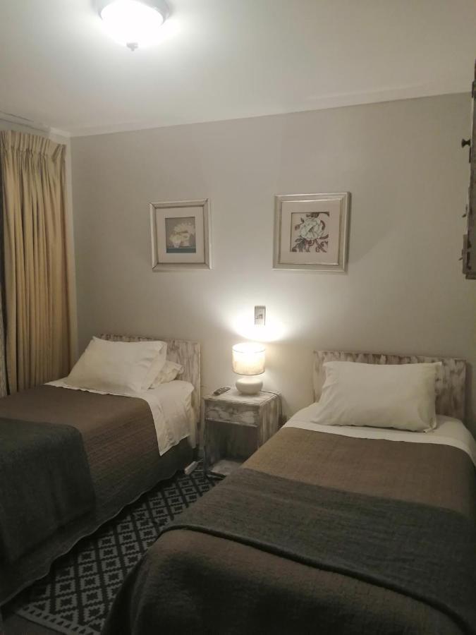 Hostal Mackay Temuco Bagian luar foto