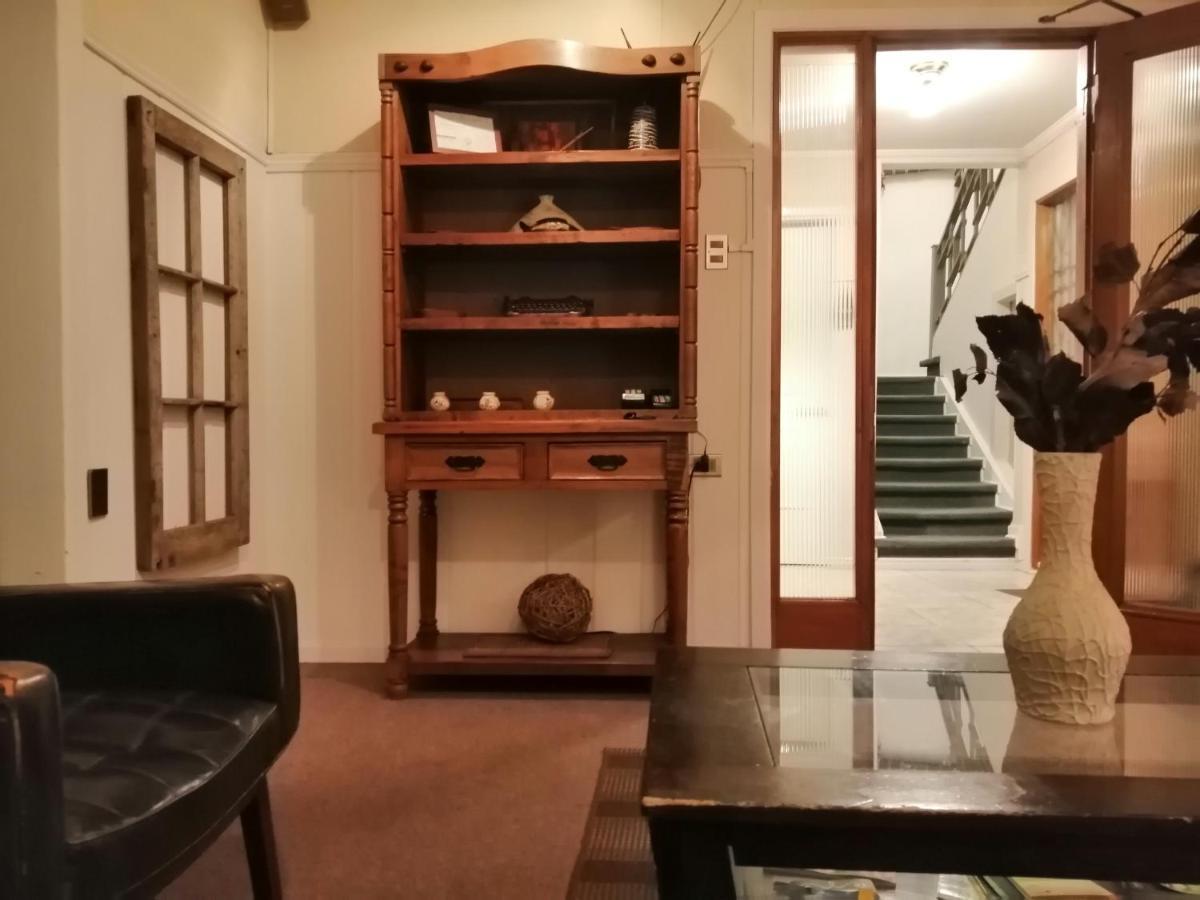 Hostal Mackay Temuco Bagian luar foto